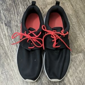 Nike Lightweight Black and Red